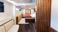 Fountaine-Pajot-Thira-80-Owners-Suite-2.jpg
